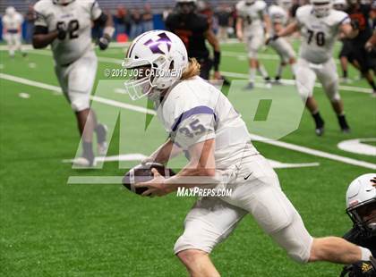 Thumbnail 3 in Refugio vs Holland (Class 2A Division I Quarterfinals) photogallery.