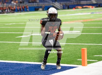 Thumbnail 1 in Refugio vs Holland (Class 2A Division I Quarterfinals) photogallery.