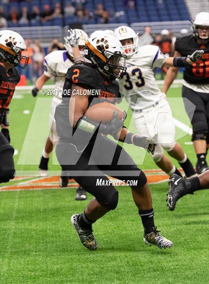 Thumbnail 1 in Refugio vs Holland (Class 2A Division I Quarterfinals) photogallery.