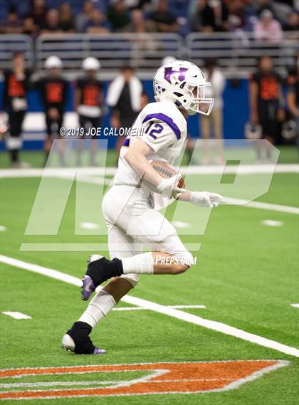 Thumbnail 2 in Refugio vs Holland (Class 2A Division I Quarterfinals) photogallery.