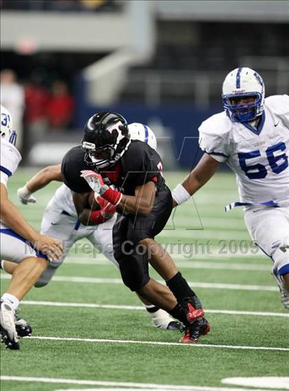 Thumbnail 1 in Bingham vs. Trinity (Kirk Herbstreit Varsity Football Series) photogallery.