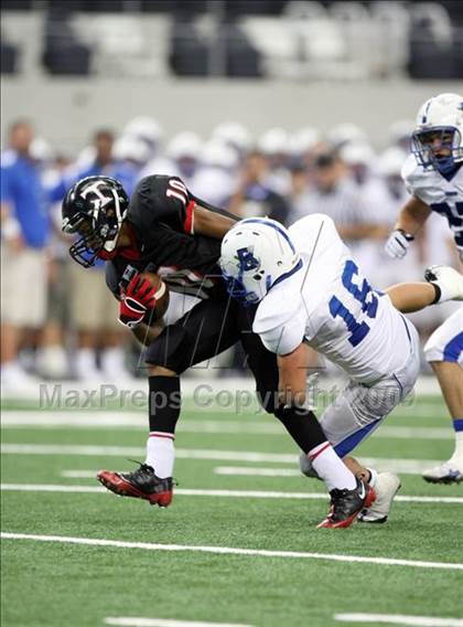 Thumbnail 2 in Bingham vs. Trinity (Kirk Herbstreit Varsity Football Series) photogallery.