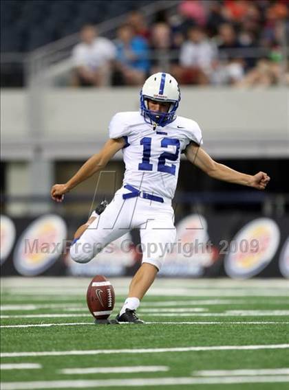 Thumbnail 2 in Bingham vs. Trinity (Kirk Herbstreit Varsity Football Series) photogallery.