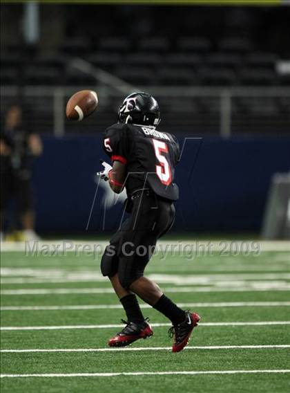 Thumbnail 1 in Bingham vs. Trinity (Kirk Herbstreit Varsity Football Series) photogallery.