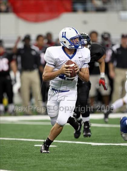 Thumbnail 3 in Bingham vs. Trinity (Kirk Herbstreit Varsity Football Series) photogallery.