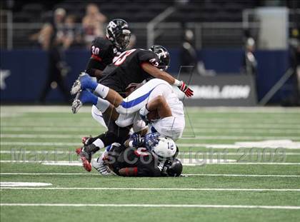 Thumbnail 2 in Bingham vs. Trinity (Kirk Herbstreit Varsity Football Series) photogallery.