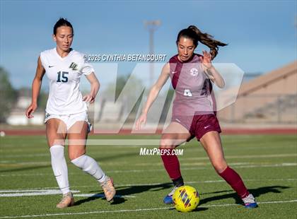 Thumbnail 1 in Horizon vs Legacy photogallery.