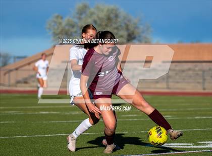 Thumbnail 3 in Horizon vs Legacy photogallery.