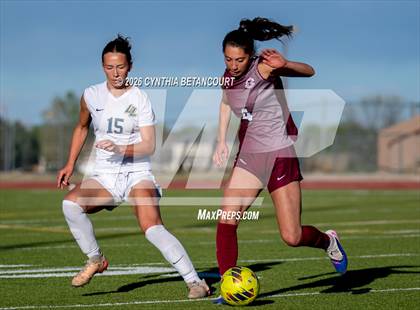Thumbnail 3 in Horizon vs Legacy photogallery.