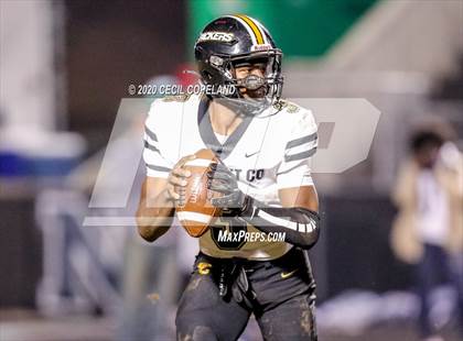 Thumbnail 3 in Colquitt County @ Norcross (GHSA AAAAAAA Quarterfinal) photogallery.