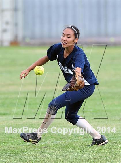 Thumbnail 2 in Gabrielino @ Rosemead photogallery.
