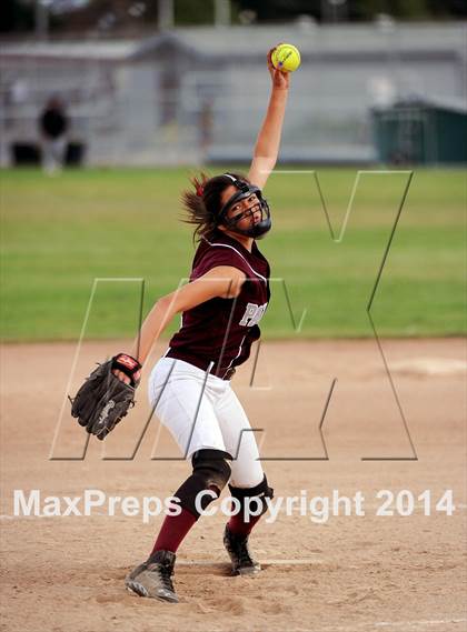 Thumbnail 1 in Gabrielino @ Rosemead photogallery.