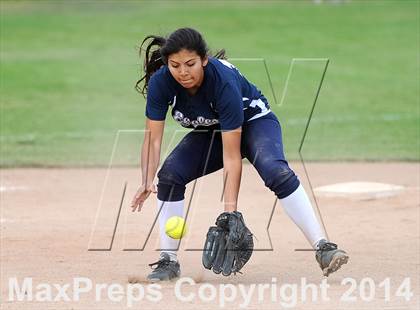 Thumbnail 2 in Gabrielino @ Rosemead photogallery.