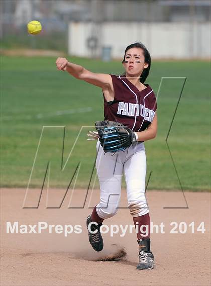 Thumbnail 2 in Gabrielino @ Rosemead photogallery.