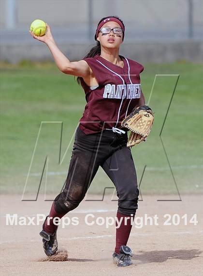 Thumbnail 1 in Gabrielino @ Rosemead photogallery.