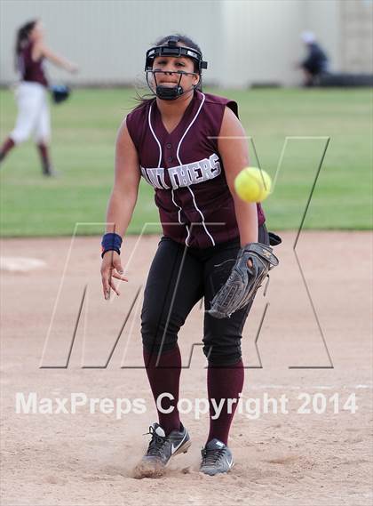Thumbnail 1 in Gabrielino @ Rosemead photogallery.