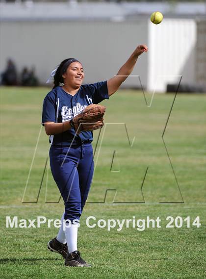 Thumbnail 3 in Gabrielino @ Rosemead photogallery.