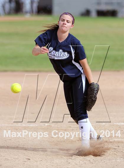 Thumbnail 3 in Gabrielino @ Rosemead photogallery.