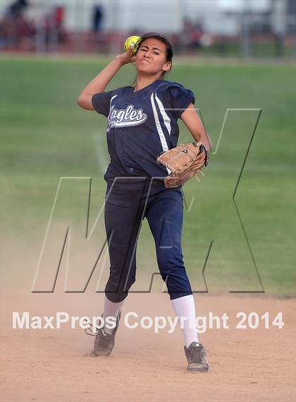 Thumbnail 2 in Gabrielino @ Rosemead photogallery.