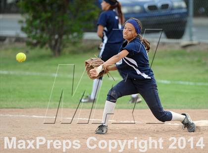 Thumbnail 2 in Gabrielino @ Rosemead photogallery.