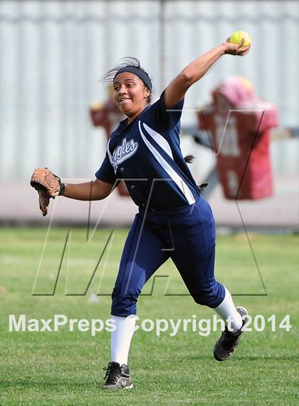 Thumbnail 2 in Gabrielino @ Rosemead photogallery.