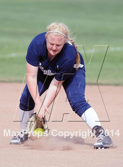 Thumbnail 3 in Gabrielino @ Rosemead photogallery.