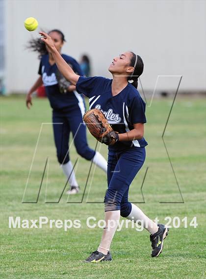 Thumbnail 1 in Gabrielino @ Rosemead photogallery.
