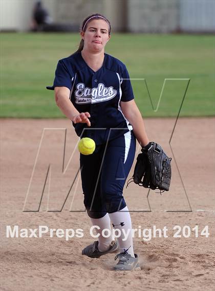 Thumbnail 2 in Gabrielino @ Rosemead photogallery.