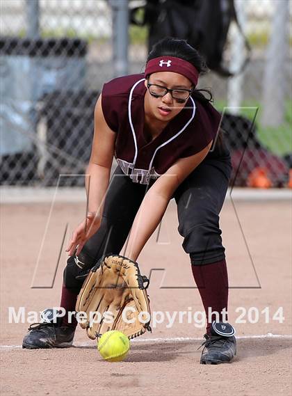 Thumbnail 3 in Gabrielino @ Rosemead photogallery.