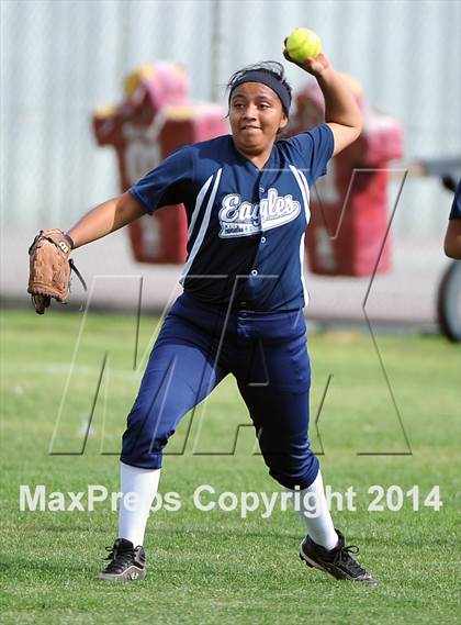 Thumbnail 1 in Gabrielino @ Rosemead photogallery.