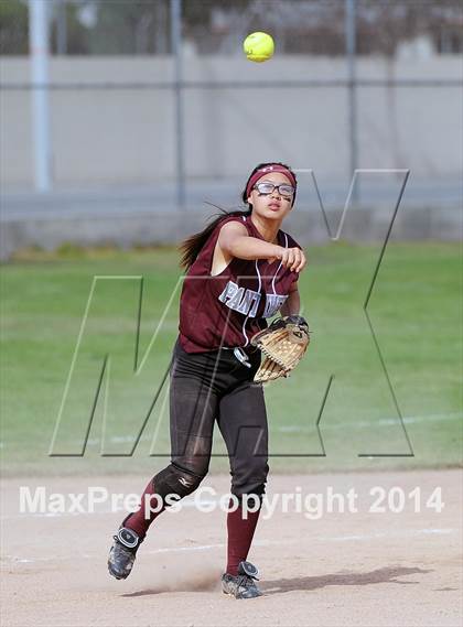 Thumbnail 2 in Gabrielino @ Rosemead photogallery.