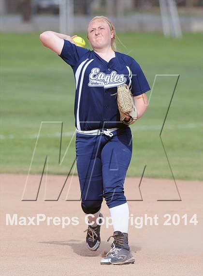 Thumbnail 1 in Gabrielino @ Rosemead photogallery.