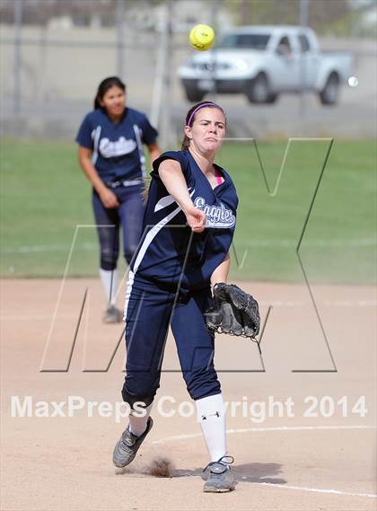 Thumbnail 2 in Gabrielino @ Rosemead photogallery.