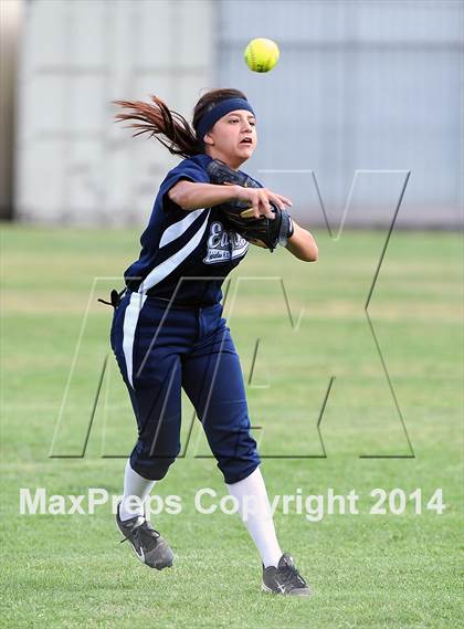 Thumbnail 3 in Gabrielino @ Rosemead photogallery.
