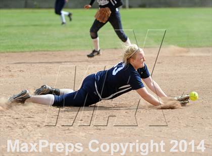 Thumbnail 2 in Gabrielino @ Rosemead photogallery.
