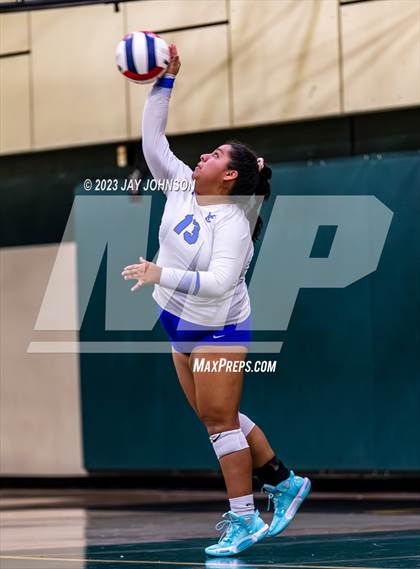 Thumbnail 3 in Valley Catholic @ Jesuit photogallery.