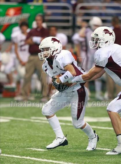 Thumbnail 1 in Brownwood vs Burnet (Texas Football Classic) photogallery.