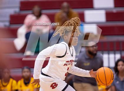 Thumbnail 1 in Eagle's Landing vs Warner Robins photogallery.