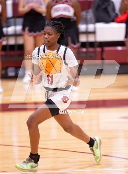 Thumbnail 3 in Eagle's Landing vs Warner Robins photogallery.