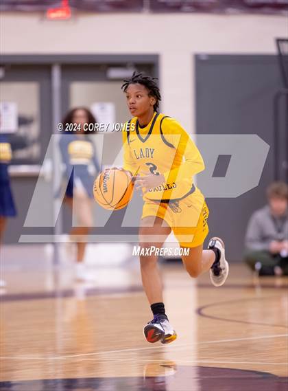 Thumbnail 3 in Eagle's Landing vs Warner Robins photogallery.