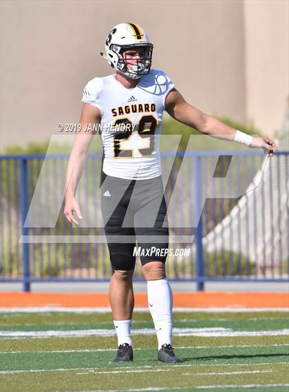 Thumbnail 2 in Saguaro vs. Faith Lutheran (Polynesian Classic) photogallery.