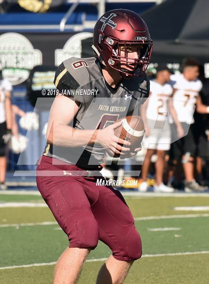 Thumbnail 3 in Saguaro vs. Faith Lutheran (Polynesian Classic) photogallery.