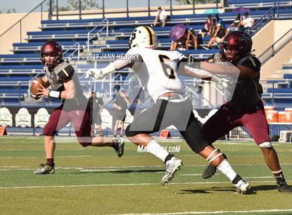 Thumbnail 2 in Saguaro vs. Faith Lutheran (Polynesian Classic) photogallery.