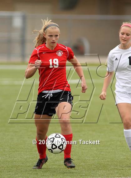 Thumbnail 3 in West vs. Maize (KSHSAA 6A Third Place Playoff) photogallery.