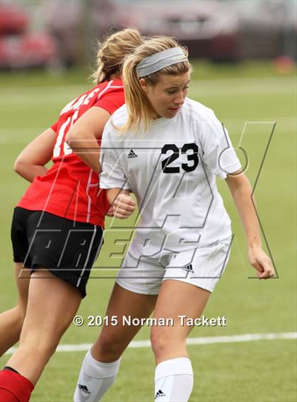 Thumbnail 3 in West vs. Maize (KSHSAA 6A Third Place Playoff) photogallery.