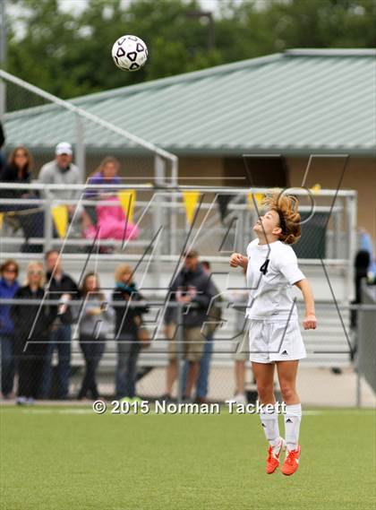 Thumbnail 3 in West vs. Maize (KSHSAA 6A Third Place Playoff) photogallery.