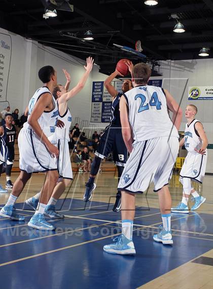 Thumbnail 1 in Crescenta Valley vs Brentwood (MaxPreps Holiday Classic) photogallery.