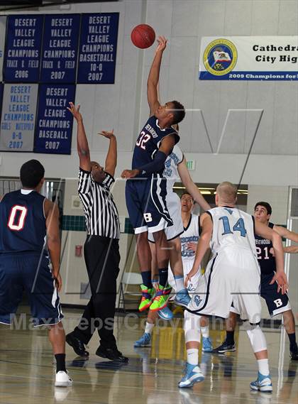 Thumbnail 1 in Crescenta Valley vs Brentwood (MaxPreps Holiday Classic) photogallery.