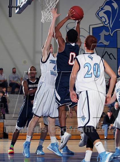 Thumbnail 1 in Crescenta Valley vs Brentwood (MaxPreps Holiday Classic) photogallery.