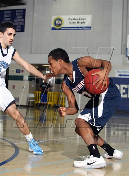 Thumbnail 1 in Crescenta Valley vs Brentwood (MaxPreps Holiday Classic) photogallery.